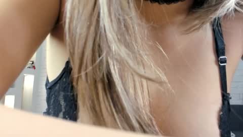 Yuna online show from March 7, 2026, 1:24 am