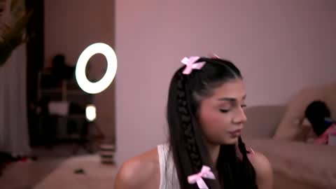 Caprice online show from April 23, 2026, 10:36 am