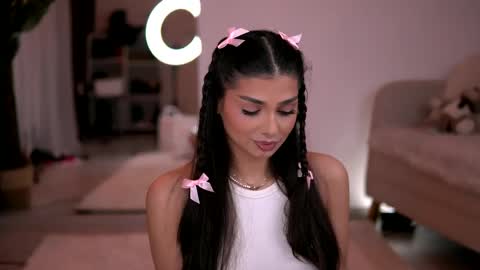 Caprice online show from April 23, 2026, 12:29 pm