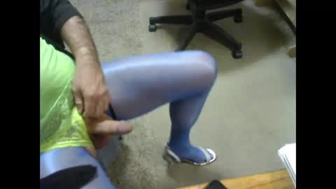 Snapshot of luvnylon1on1 chatting on January 18, 2026, 2:37 am Ashley online show from January 18, 2026, 2:37 am