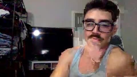 Snapshot of luvrboy77 chatting on June 6, 2026, 10:47 pm luvrboy77 online show from June 6, 2026, 10:47 pm