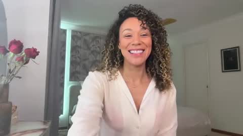 Reesa online show from August 1, 2026, 12:32 am