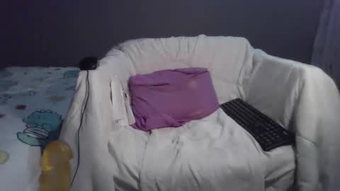 Bee Bee online show from March 28, 2026, 3:00 pm