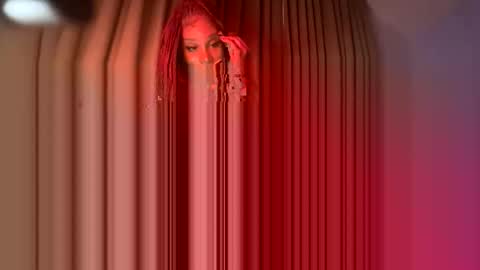 Snapshot of luvvlee chatting on June 8, 2026, 2:34 am luvvlee online show from June 8, 2026, 2:34 am