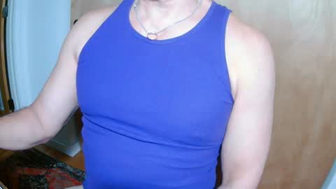 luvzjerkingoff online show from February 17, 2025, 12:59 pm