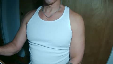 luvzjerkingoff online show from March 11, 2025, 2:21 am