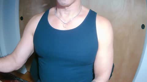 luvzjerkingoff online show from March 12, 2025, 5:24 am