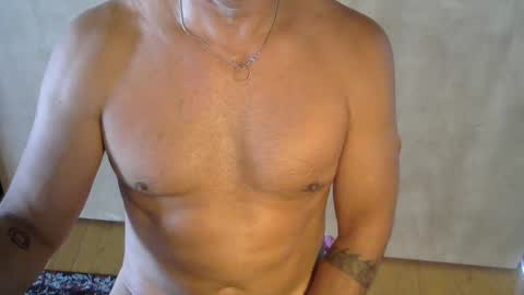 luvzjerkingoff online show from September 17, 2025, 8:43 pm