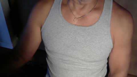 luvzjerkingoff online show from September 18, 2025, 2:19 pm