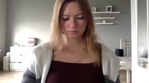 Millie online show from September 15, 2025, 6:57 am