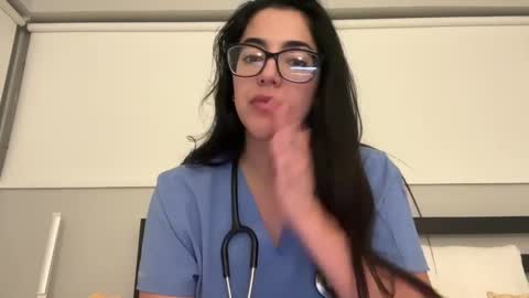 luxcher22 online show from January 16, 2025, 7:49 am