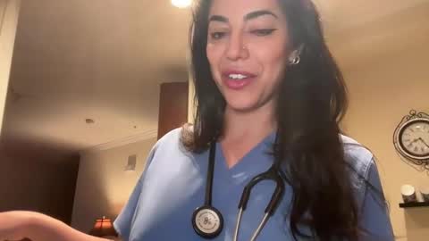 luxcher22 online show from February 7, 2025, 3:23 am