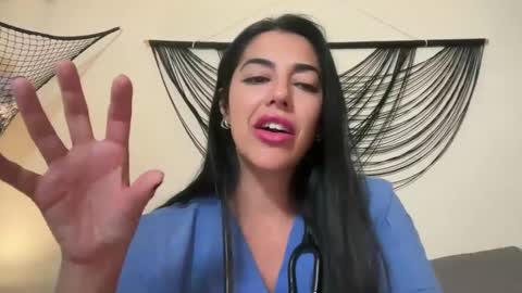 luxcher22 online show from September 17, 2025, 2:46 am