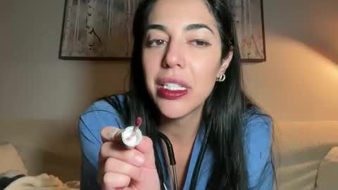 luxcher22 online show from December 5, 2025, 5:38 am