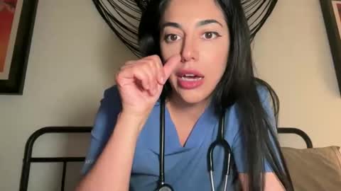 luxcher22 online show from April 24, 2026, 4:37 am