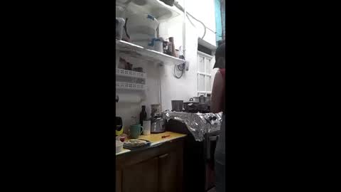 Snapshot of luxdasilva chatting on April 23, 2026, 7:27 pm luxdasilva online show from April 23, 2026, 7:27 pm