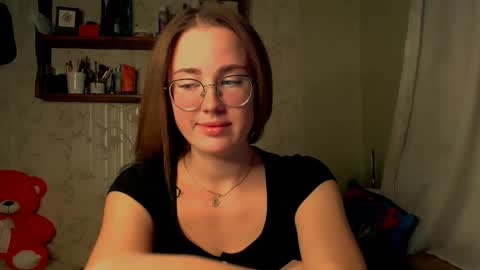 Katie online show from November 17, 2025, 3:07 pm