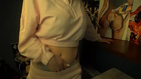 Katie online show from April 17, 2026, 1:25 pm