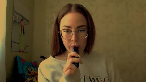 Katie online show from April 21, 2026, 6:52 am