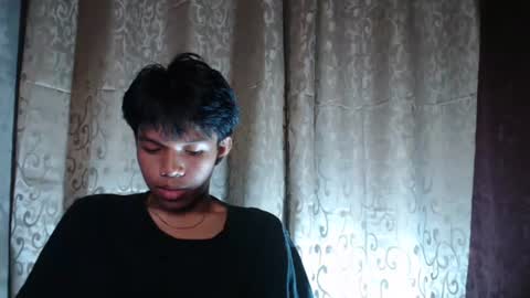 luxirfy online show from October 10, 2025, 6:51 pm