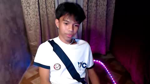 luxirfy online show from December 19, 2025, 11:23 pm