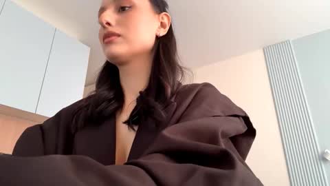 Aria online show from March 15, 2026, 10:21 am