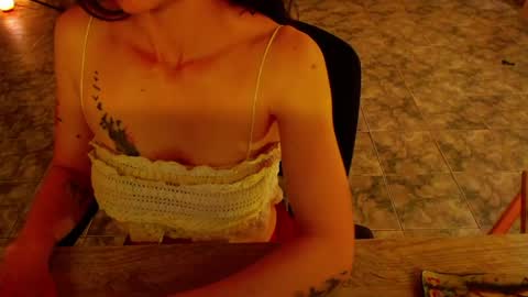 Liss online show from April 14, 2026, 4:13 pm