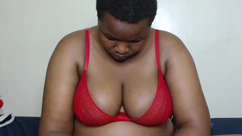 Snapshot of luzremi chatting on July 21, 2026, 4:53 pm luzremi online show from July 21, 2026, 4:53 pm