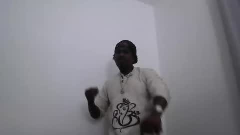  C. Lovalay online show from December 10, 2024, 2:48 am