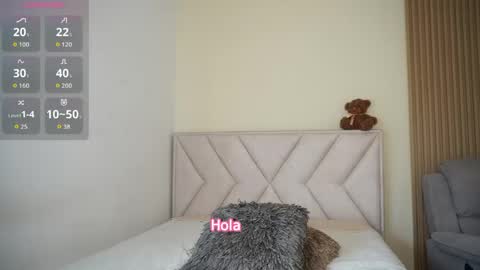 Snapshot of lya_aron_couple chatting on May 12, 2026, 3:42 pm lya_aron_couple online show from May 12, 2026, 3:42 pm