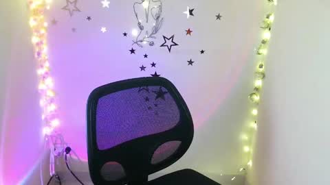 Snapshot of lya_ch chatting on May 22, 2026, 10:59 pm Call me Lia online show from May 22, 2026, 10:59 pm