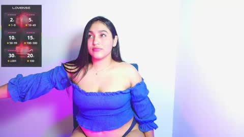 LYA DUBOIS  online show from June 5, 2026, 9:53 pm