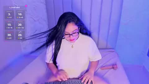 LYA DUBOIS  online show from July 11, 2026, 9:16 pm