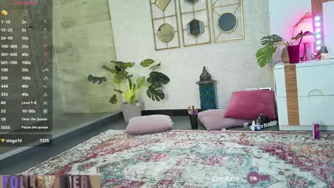 Lya Haven online show from December 19, 2024, 9:17 pm