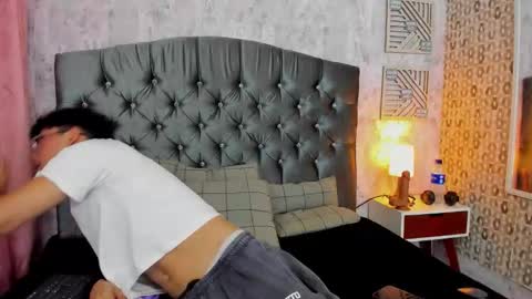 Lyan online show from February 17, 2026, 3:14 am