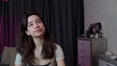 Lyanna online show from November 9, 2025, 5:00 pm