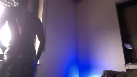 lycas30 online show from October 12, 2025, 12:04 pm