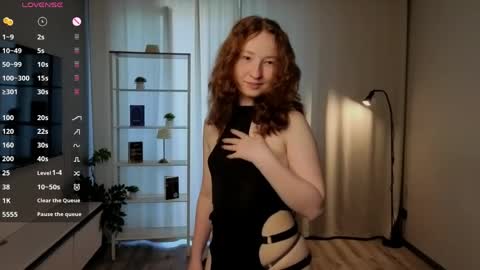 Snapshot of lydaerne chatting on April 26, 2026, 1:47 am Call me Liddy Im so new here show me how to get fun here please online show from April 26, 2026, 1:47 am