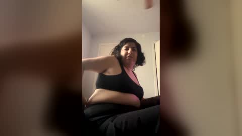 lydiasheer online show from June 5, 2026, 8:47 pm