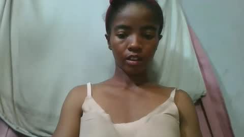 Snapshot of lydie856696 chatting on May 11, 2026, 4:04 pm lydie856696 online show from May 11, 2026, 4:04 pm