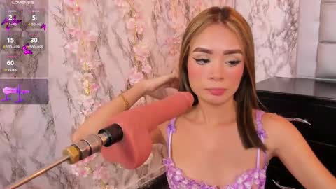 Lyen Rae  online show from February 18, 2025, 10:36 pm