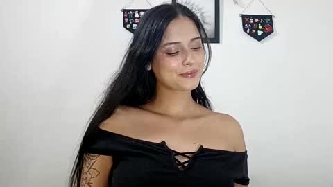 lyla online show from February 27, 2025, 2:32 am