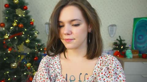 hi im Lyle online show from December 12, 2024, 6:25 am