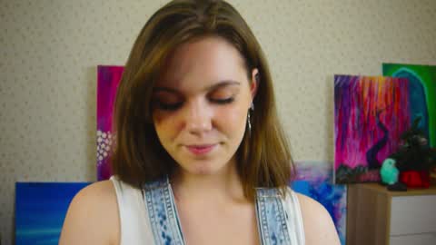 hi im Lyle online show from January 24, 2025, 6:14 am