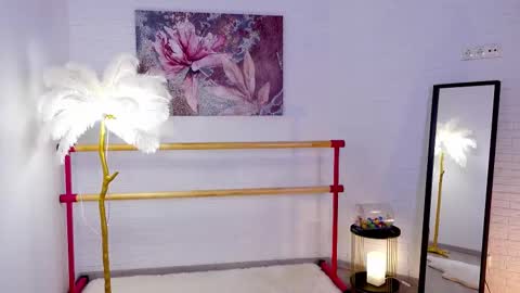 Lyly   online show from February 25, 2025, 5:30 am