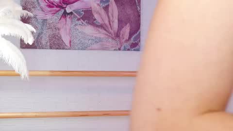 Lyly   online show from March 1, 2025, 8:45 am