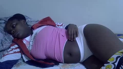 lyn_anna online show from April 20, 2026, 8:21 pm