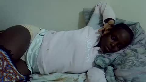 lyn_anna online show from June 4, 2026, 10:27 pm