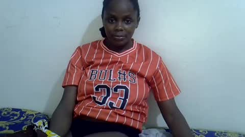 Snapshot of lyn_anna chatting on June 28, 2026, 2:23 pm lyn_anna online show from June 28, 2026, 2:23 pm