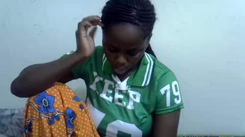 Snapshot of lyn_anna chatting on July 12, 2026, 11:51 pm lyn_anna online show from July 12, 2026, 11:51 pm